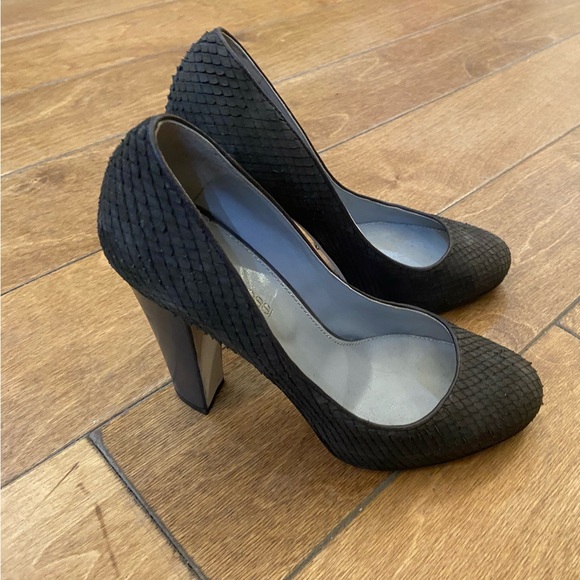 SERGIO ROSSI HEELS size 5 - Picture 2 of 3